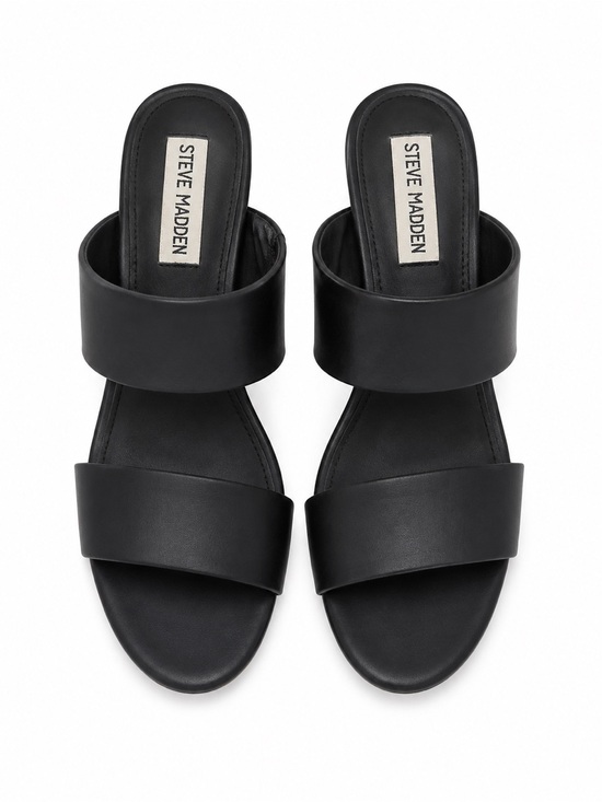 Steve Madden Shoes - ☕️Steve Madden slip on shoes